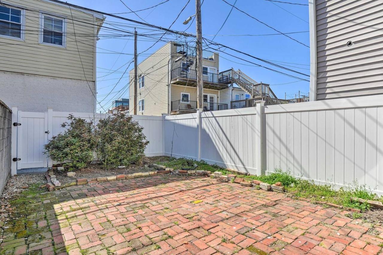 Baltimore Abode, Walk To Cross Street Market! المظهر الخارجي الصورة